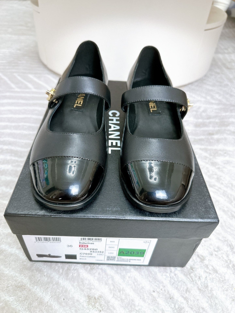 Chanel Flat Shoes